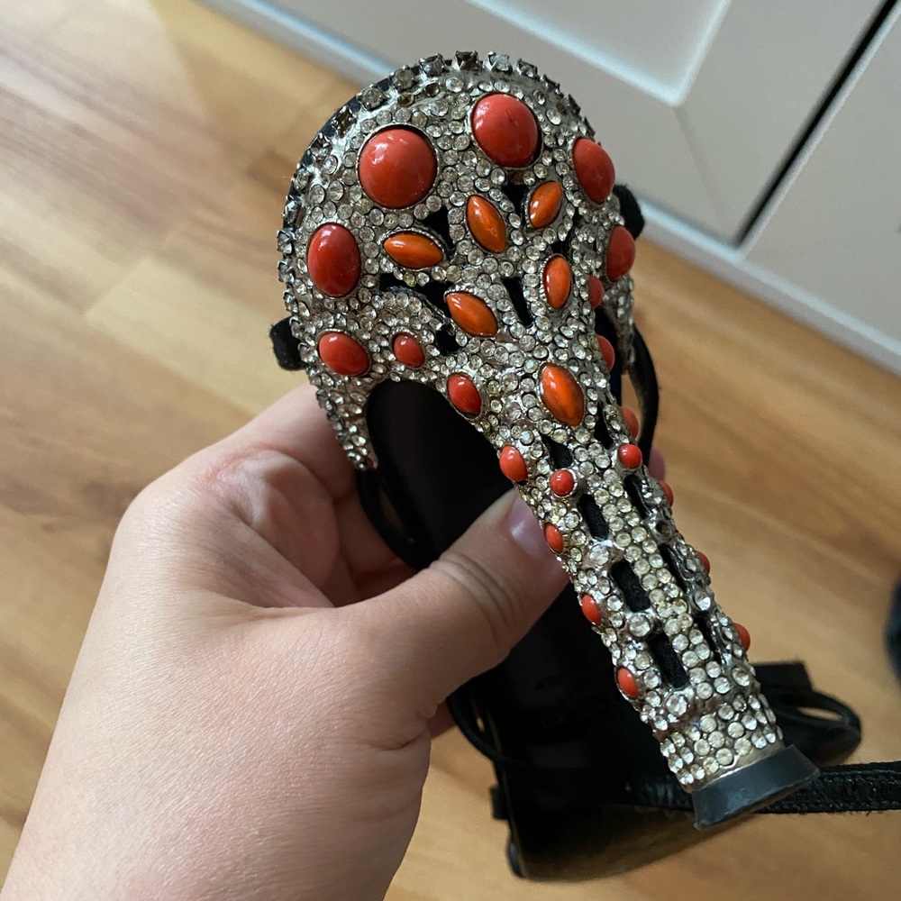 VALENTINO BLACK STRAP SANDALS EMBELLISHED Heels 6 - Picture 8 of 16